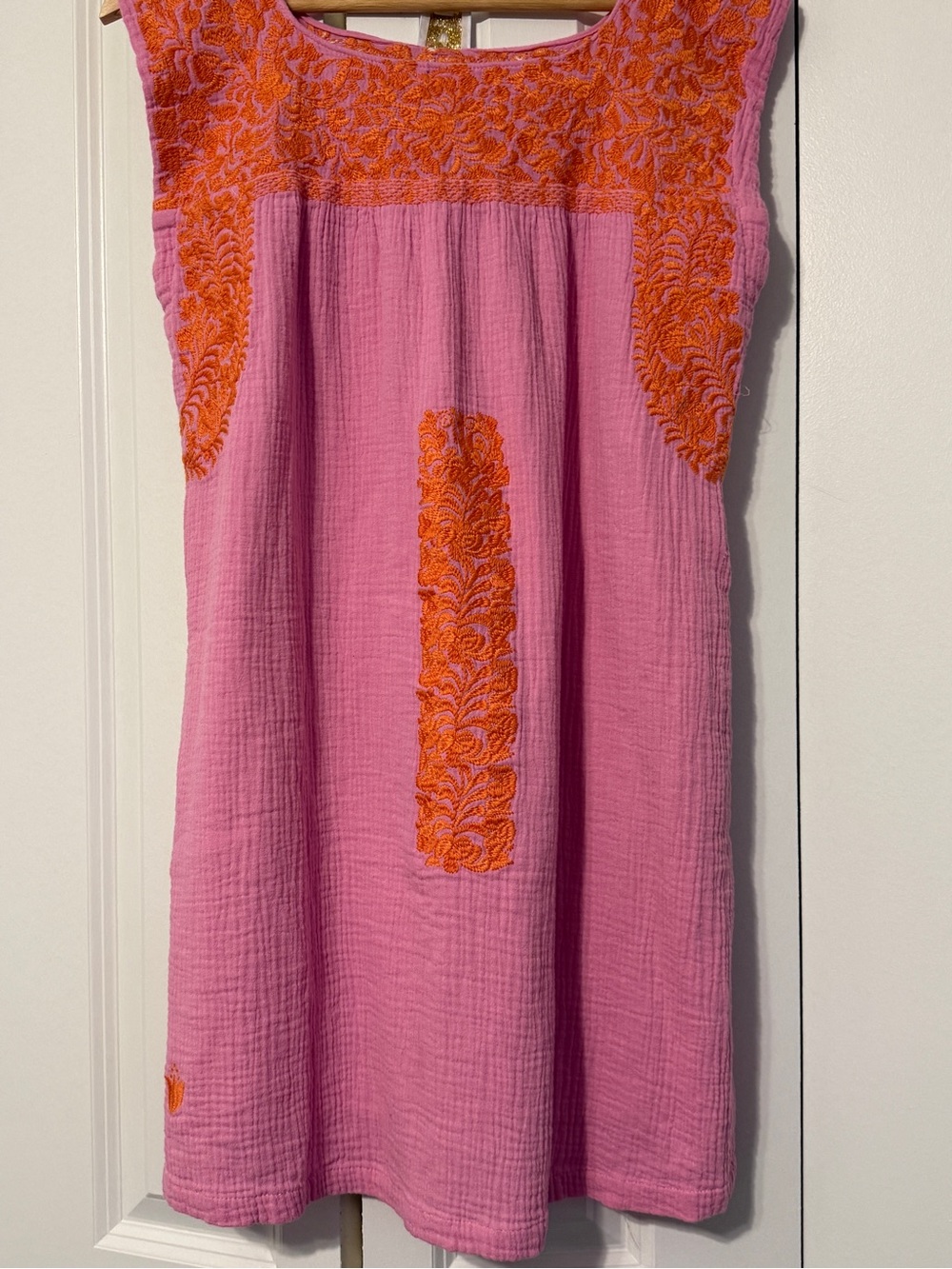 Sleeveless Pink Mini Dress with Orange Embroidery